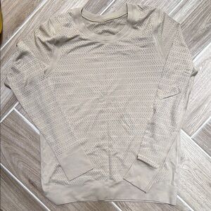 lululemon athletica Beige Swiftly Long Sleeve Tee